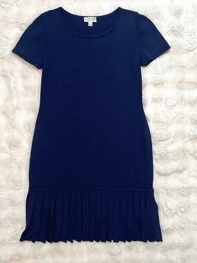 St John Sport Navy Nlue Knit Pleated Short Sleeve Dress